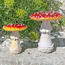 Pair of Mushroom Toadstool Garden Ornaments Fariy Garden Mushrooms
