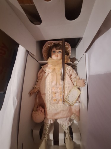 Alberon porcelain doll bella - alberon,