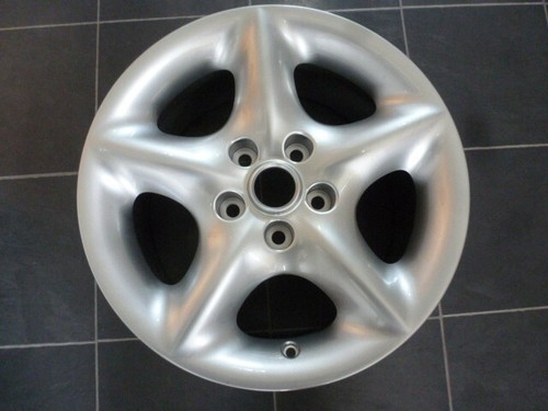 Jaguar lamina alloy wheel xk8 - lamina,