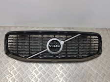 Volvo XC60 2020 Front bumper
