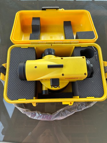 Used leica runner site - runner,