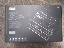 Halfords Advanced 121 Piece Mobile Car Maintenance Tool Kit