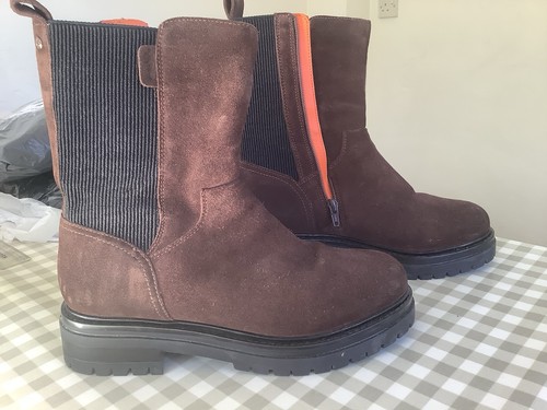 Women moshulu brown suede - women’s,