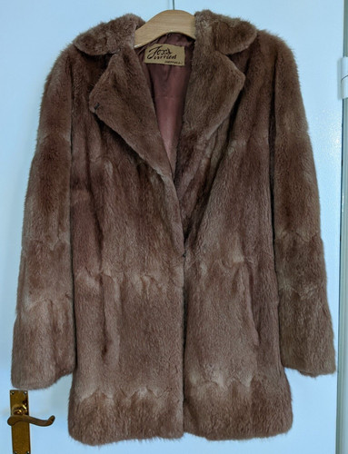 Vintage musquash back - fur, coat