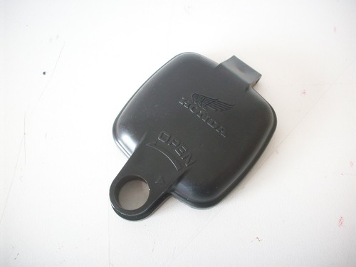 Original lid tool box - /,
