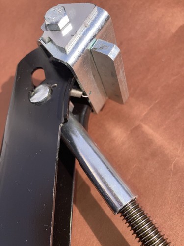 Caravan side lift jack - caravan,