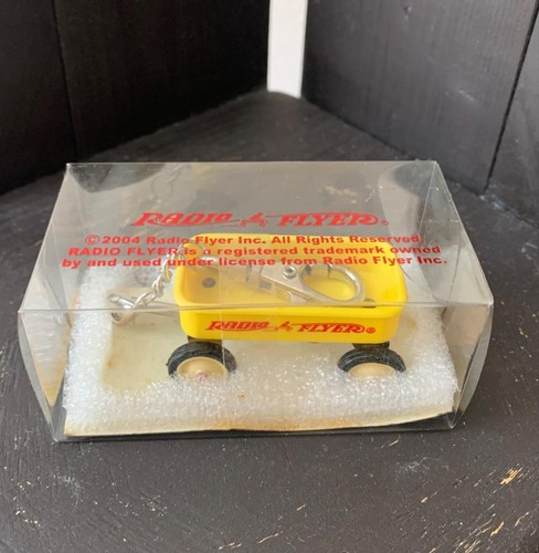 Radio flyer yellow miniature - flyer,