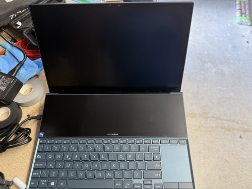 Asus zenbook duo - duo, i7