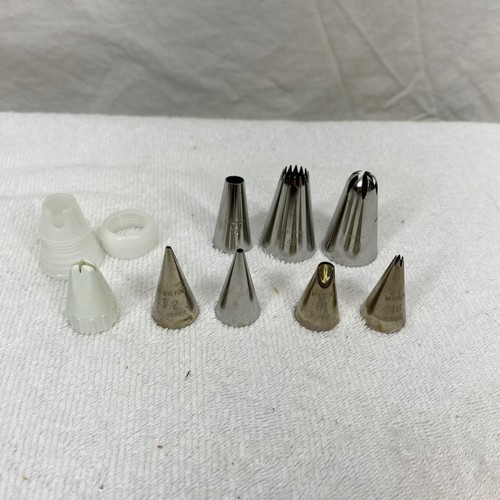 Wilton piping tips set - tips, 9pc