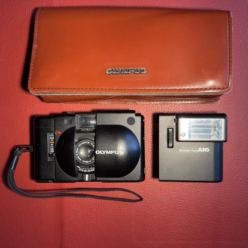 Olympus rangefinder camera - xa,