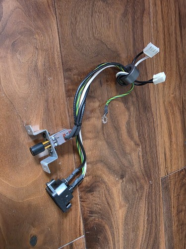 Yamaha motif power - es, switch