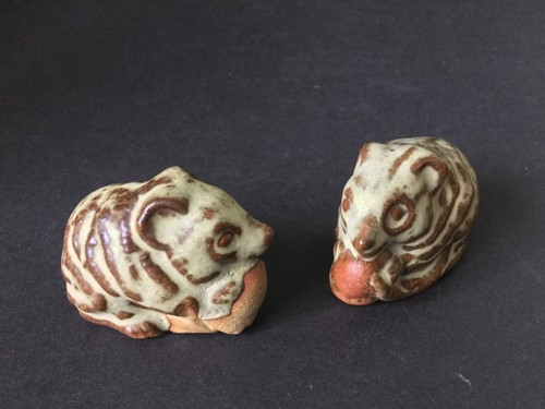 Cornish pottery figurines - cornish,