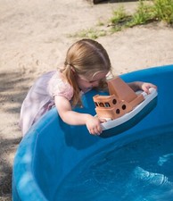 BIOPLASTIC PLAY TUF TUF TUG BOAT by DANTOY Sugarcane sustainable play boat 34cm 