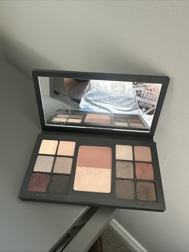 Mac travel exclusive eye and - eye,