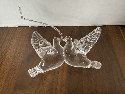 Two turtle doves plastic - turtle,
