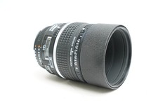 Nikon AF DC-NIKKOR 105mm f/2D