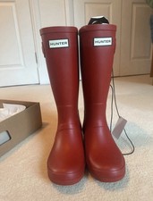 Women’s red Hunter Wellies