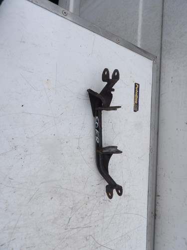 Suzuki front footrest - suzuki, ts