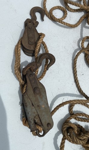 Vintage block tackle pulley - vintage,