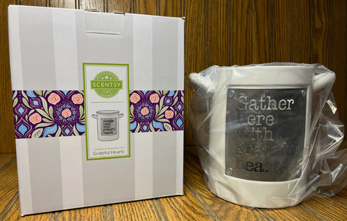 Greatful hearts scentsy warmer - scentsy,