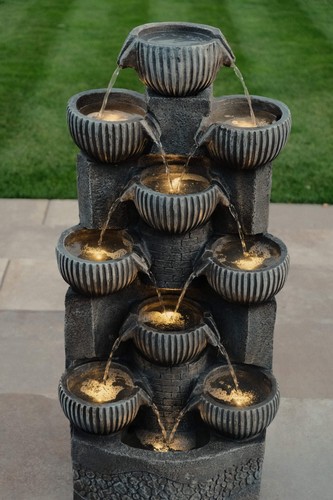 Sparkling jugs water feature - sparkling,