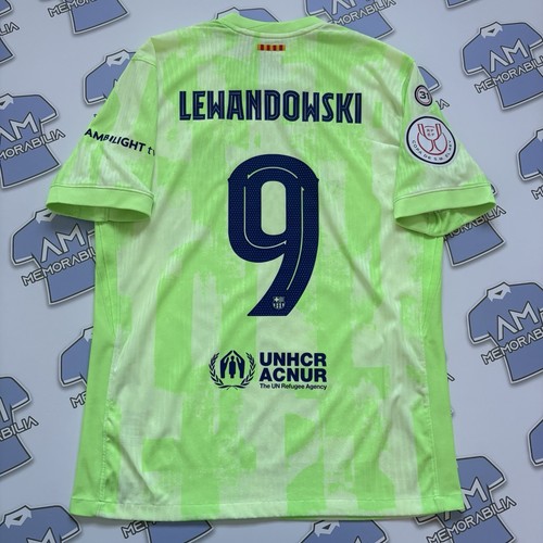 Match worn issued - worn, robert