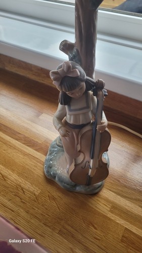 Nao lladro porcelain - by,