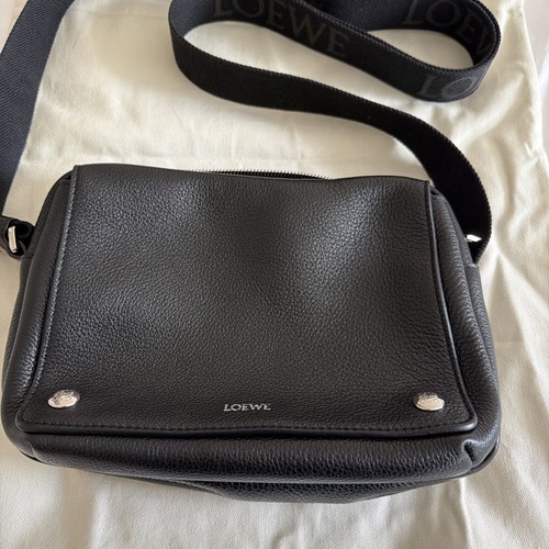 Loewe pebble messenger medium - loewe,