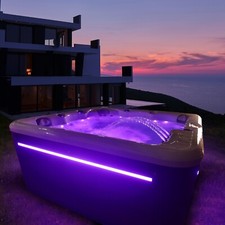 HOT TUB 6 SEATER SPRITZ+ LUXURY AMERICAN BALBOA 13AMP / 32AMP SPA LIGHTS MUSIC