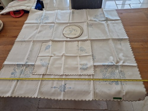 Vintage irish linen table coth - vintage,