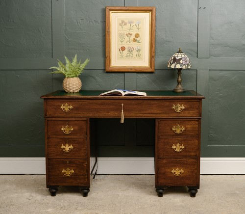Victorian oak pedestal - oak, desk