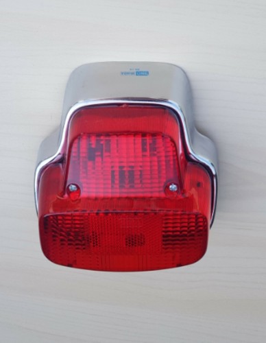 Vespa back light - back,