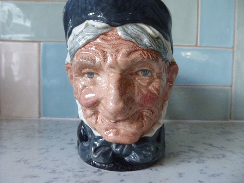 Royal doulton large character - royal,