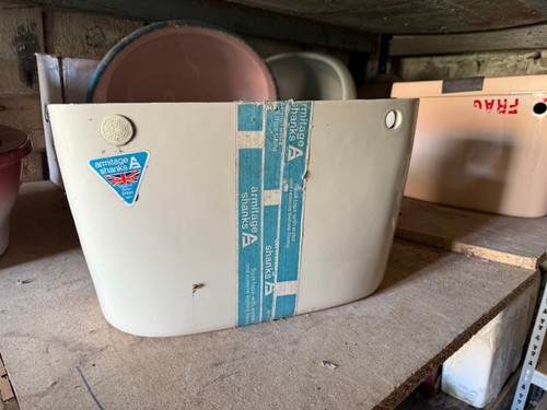 Armitage shanks group low - armitage, shanks,