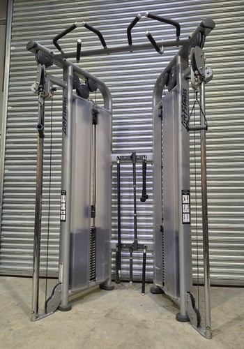 Life fitness signaure series - fitness,