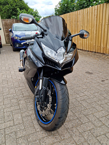 Suzuki gsxr 750 - 750, k8