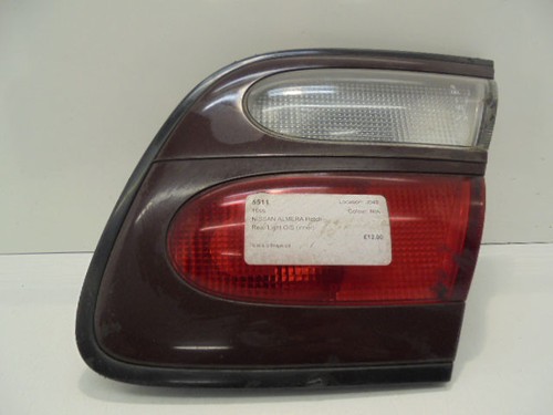 Nissan almera hatch - nissan,