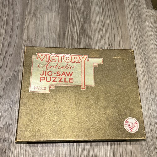 Victory artistic gold - victory,