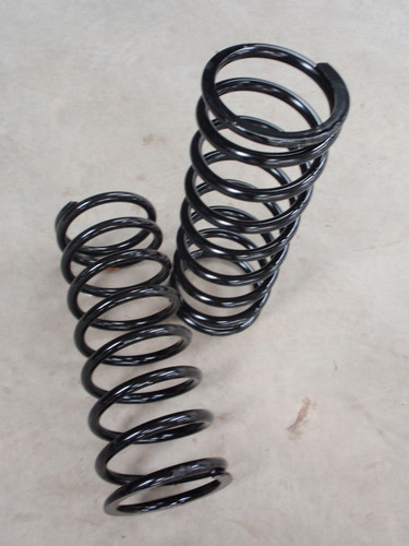 Triumph stag front springs - front,