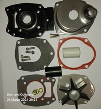 MERCURY OUTBOARD ENGINE WATER