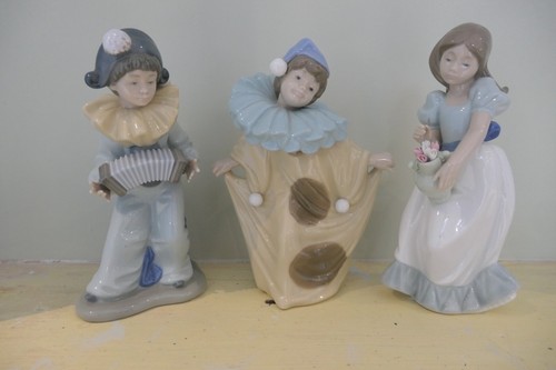 Nao lladro china figurine - by, figurine-
