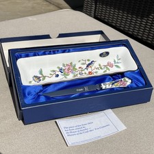 Vintage John Aynsley England Fine Bone China Pembroke Trinket Dish boxed and kni