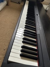Yamaha P-140 Digital Piano -