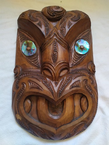 Vintage maori mask weku - vintage, nz