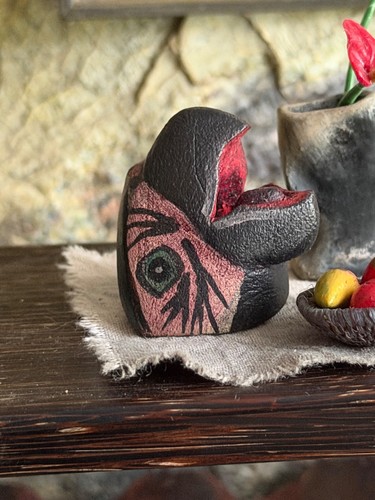 Miniature handcarved macaw - handcarved,