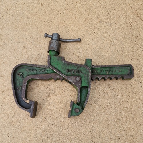 Vintage carver clamp - clamp, 6"