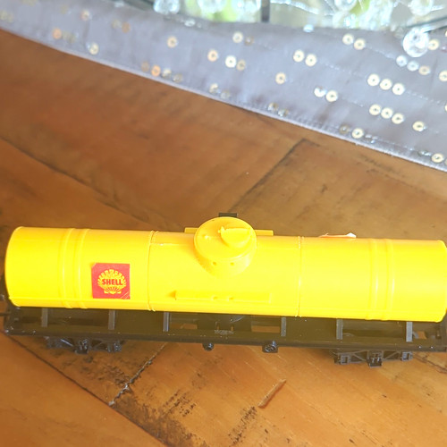 Gauge shell yellow tank - oo,