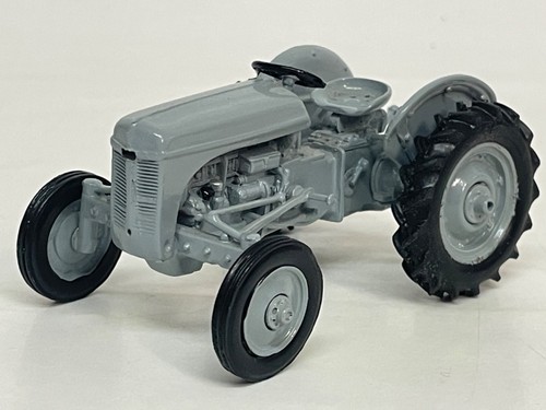 Scale white metal copy - 1/32,
