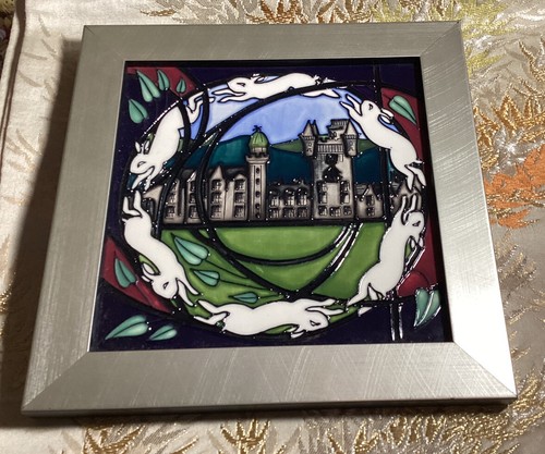 Moorcroft balmoral plaque - balmoral,