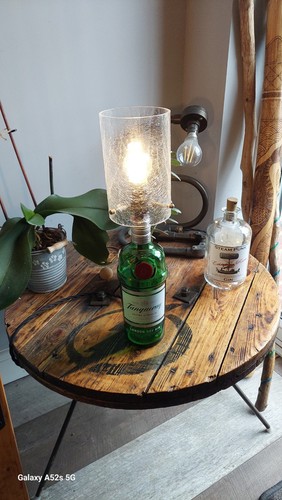 Tanqueray gin lamp steam - lamp.,